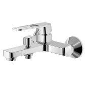 Смеситель для ванны на стену с гарнитурой для душа MATEZZI Серия MILO NEW, однорычажный хром