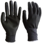 Полиэстеровые перчатки с черным полиуретановым покрытием ладони