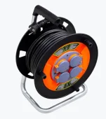 Удлинитель на катушке 4 гнезда 3x2.5 мм² 250V 30 метров IP44