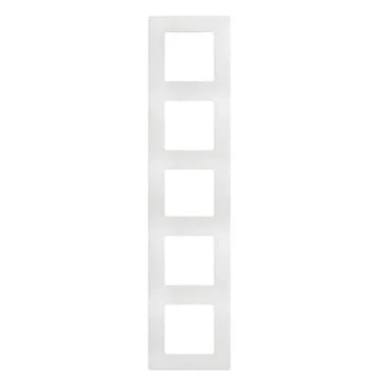 Рамка 5 постовая белый NILOE Legrand