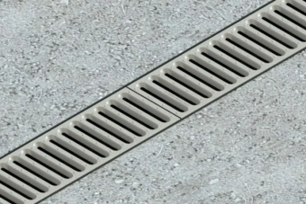 Лоток водоотводный S'PARK3 DN100 (1000x130x100) с решеткой стальной оцинкованной, класс А15