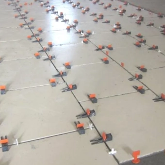 Клема (клипса, основа) для системы выравнивания плитки (СВП) 2,5мм, пластик, Wave, (100шт)