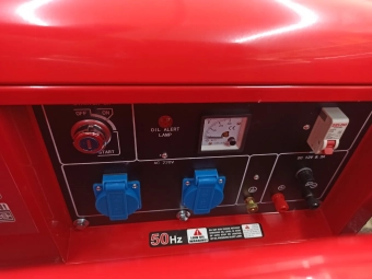 Дизельный однофазный малошумный электрогенератор мощностью 3-3,5kW, DG3500SE, GX NewLand 