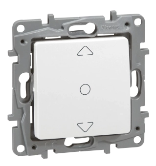 Выключатель управления жалюзи 3 позиции белый NILOE Legrand