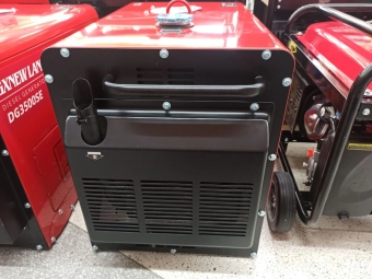 Дизельный однофазный малошумный электрогенератор мощностью 5-5,5kW, DG6500SE, GX NewLand 