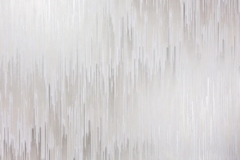 Виниловые обои на флизелиновой основе LS  ДХС 1587/5 Rain Decor серебристо-бежевый 10,05 x 1,06 м