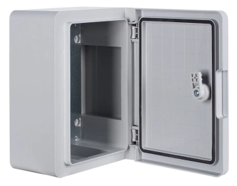 Шкаф из ABS-пластика e.plbox.pro.p.33.25.14 с непрозрачной дверцей 330x250x140мм ІР65